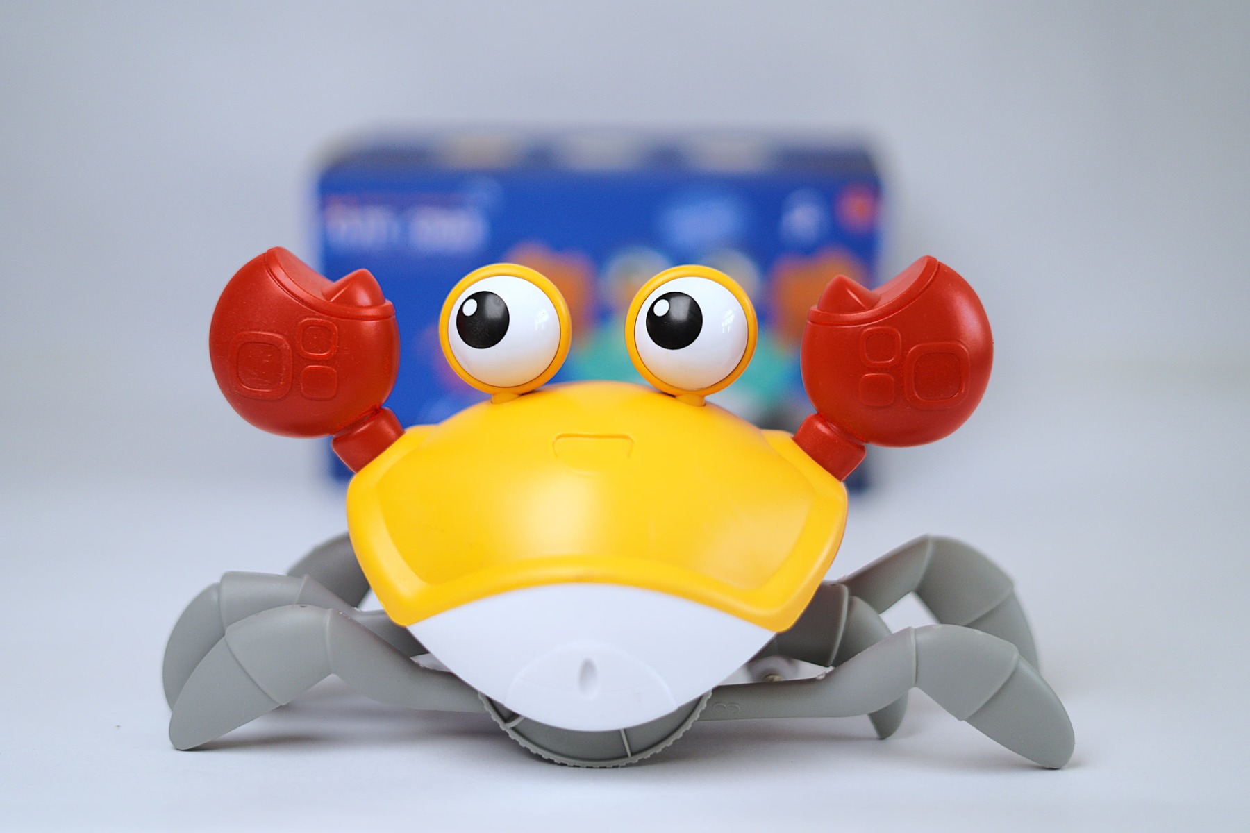 Crawling Crab - Yellow 6 Crawling Crab - Yellow